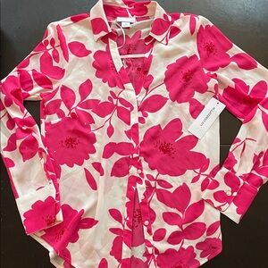 Gorgeous Bold Pink Floral Top Button Front